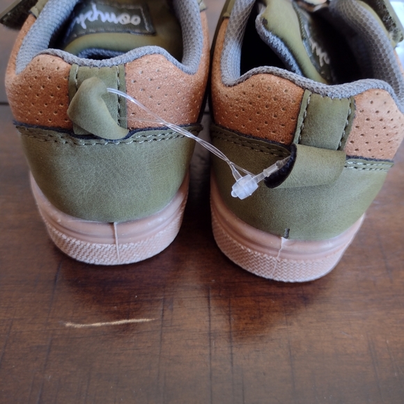 Comphies toddler green & brown  sneakers. - Picture 4 of 4